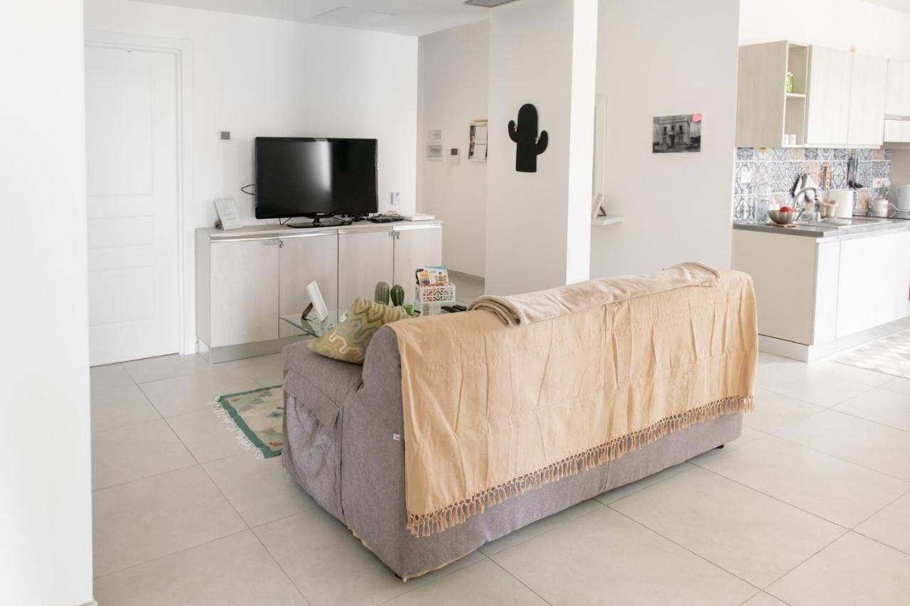 Sliema, Villa Savoia Luxury Apartment For 5 Guests Gzira Esterno foto