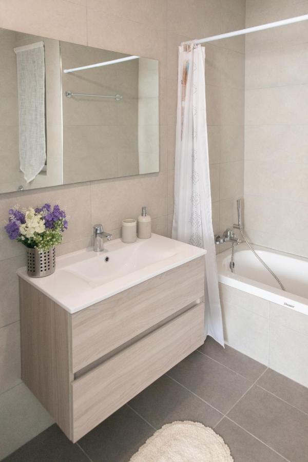 Sliema, Villa Savoia Luxury Apartment For 5 Guests Gzira Esterno foto