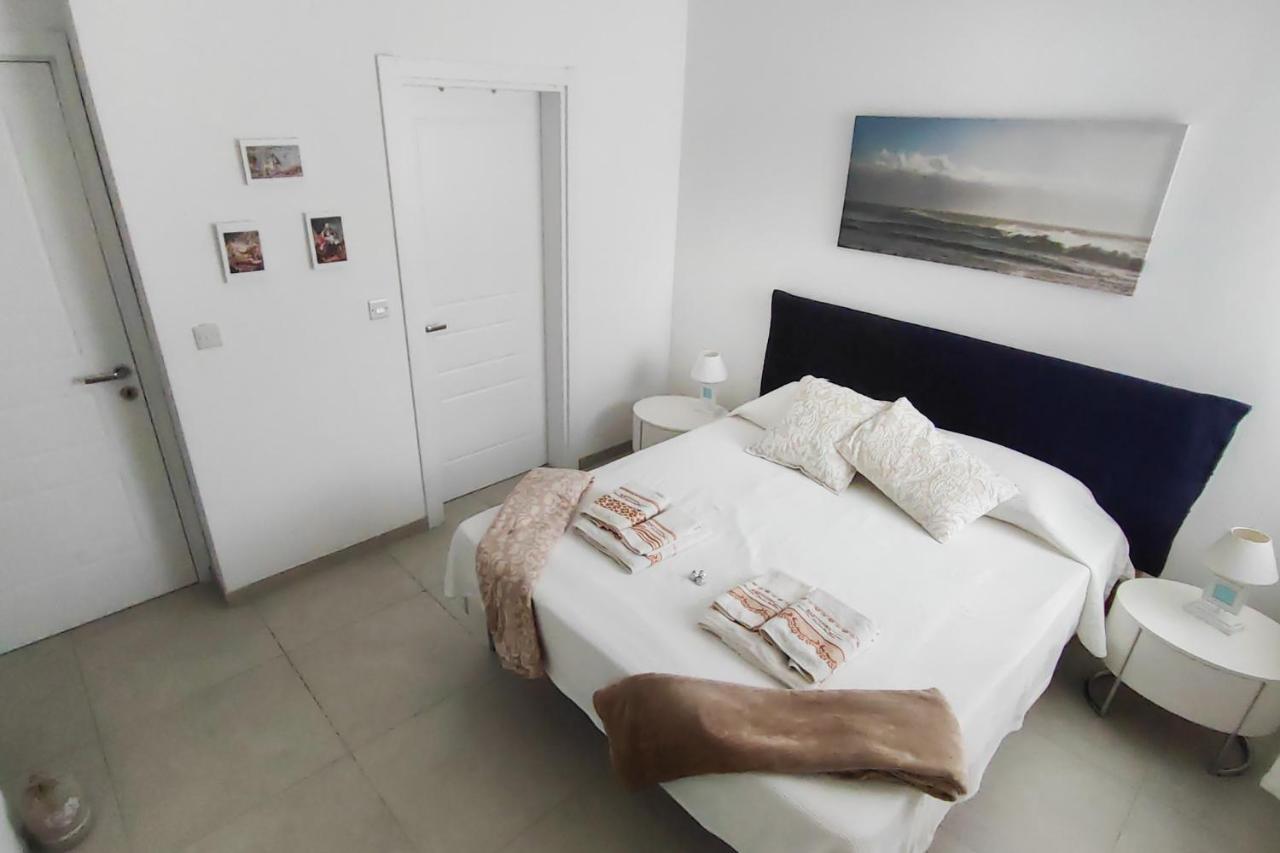 Sliema, Villa Savoia Luxury Apartment For 5 Guests Gzira Esterno foto