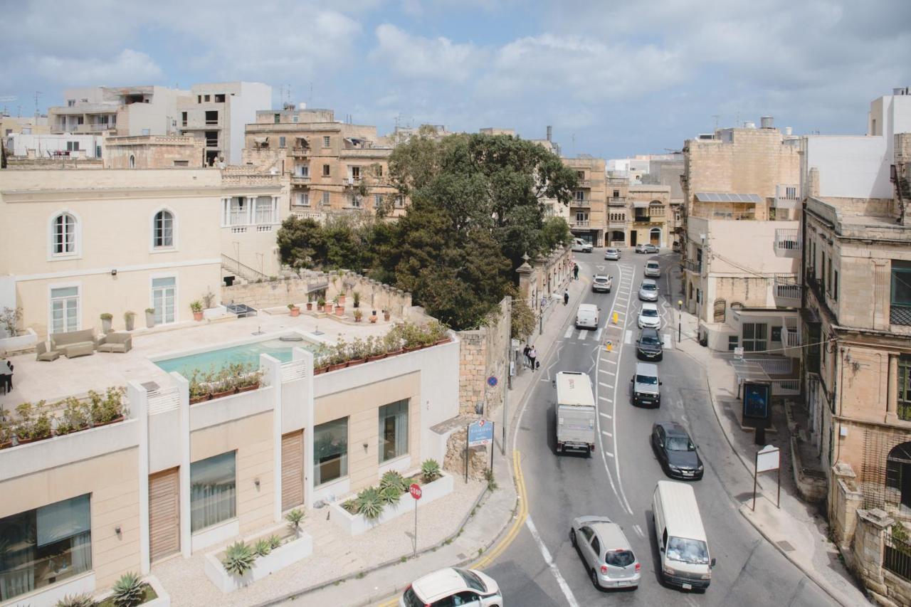 Sliema, Villa Savoia Luxury Apartment For 5 Guests Gzira Esterno foto