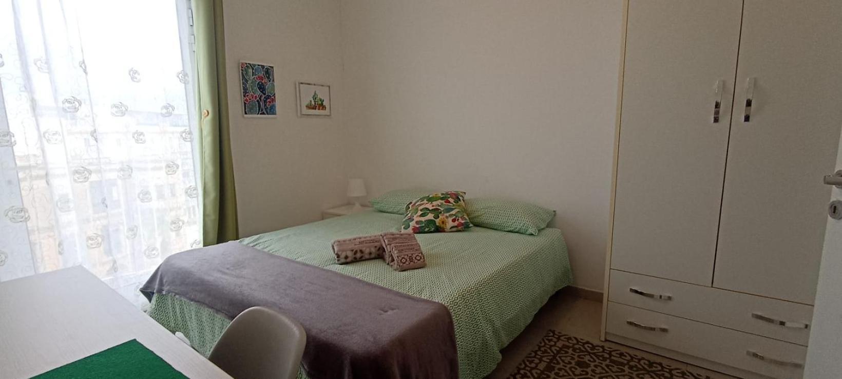 Sliema, Villa Savoia Luxury Apartment For 5 Guests Gzira Esterno foto